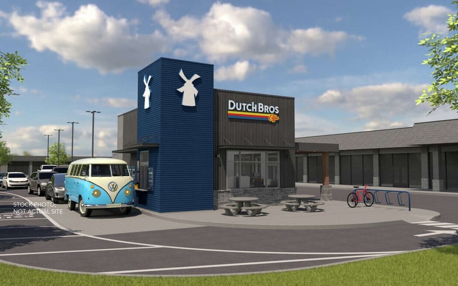 7330 San Antonio Dr NE, Albuquerque, NM for sale - Primary Photo - Image 1 of 3