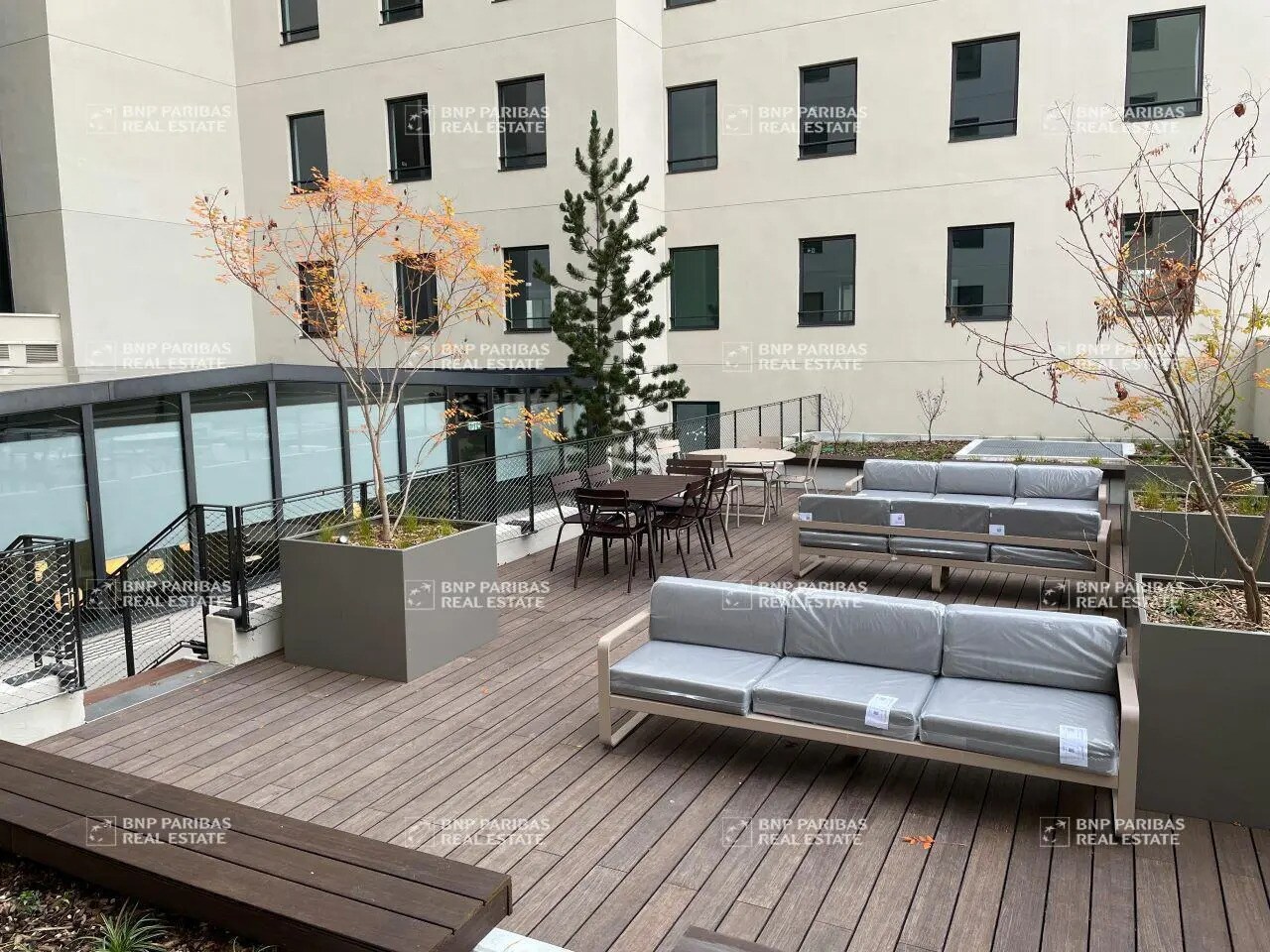 Office in Lyon for lease Building Photo- Image 1 of 15