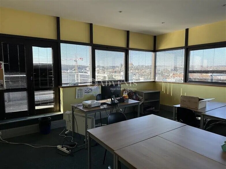 Office in Mareuil-lès-Meaux for lease - Interior Photo - Image 3 of 6