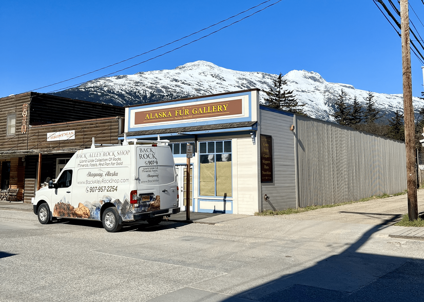 435 Broadway, Skagway, AK for sale - Building Photo - Image 1 of 8