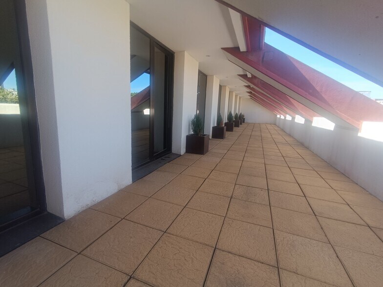 Office in SEVILLA, Sevilla for lease - Building Photo - Image 2 of 10