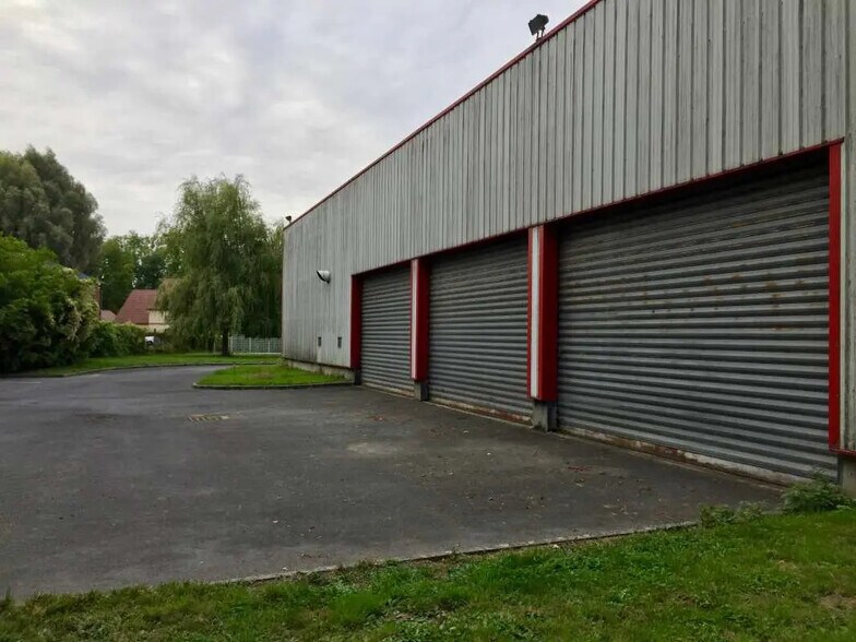 Flex in Marseille-en-Beauvaisis for lease - Building Photo - Image 2 of 10