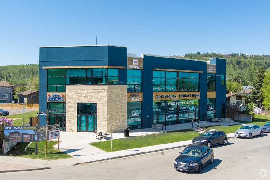 4525 Monterey Ave NW, Calgary, AB for sale - Primary Photo - Image 1 of 4