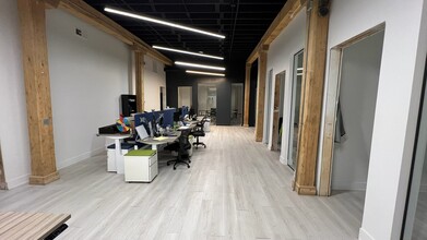 320 W Ohio St, Chicago, IL for lease Interior Photo- Image 1 of 8