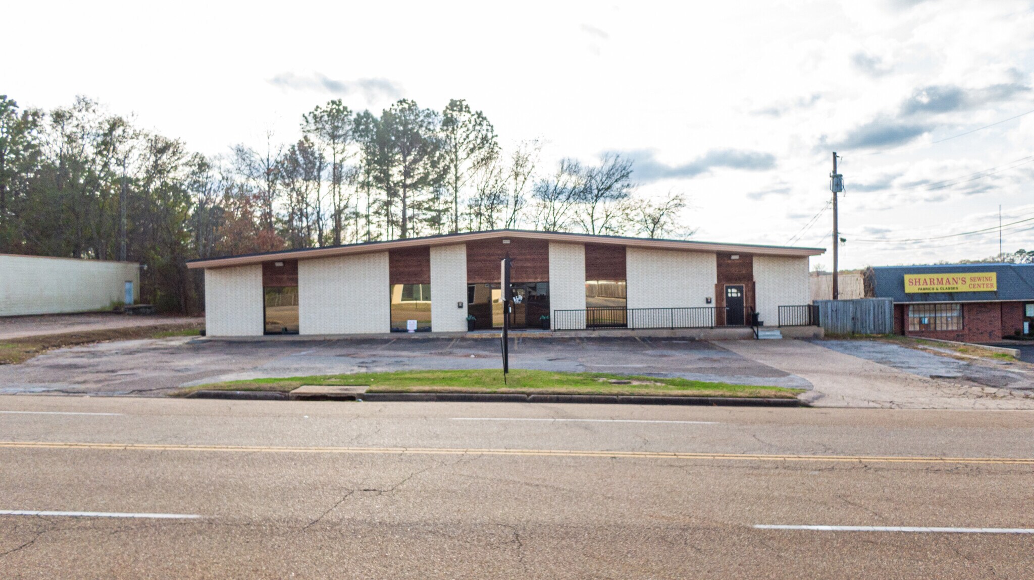 1015 McCann Rd, Longview, TX for sale Building Photo- Image 1 of 1