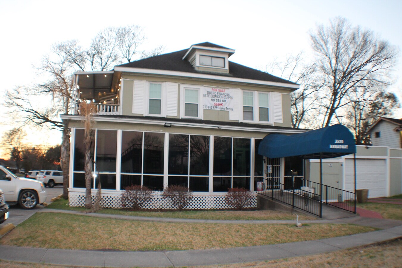 3520 Broadway St, Houston, TX 77017