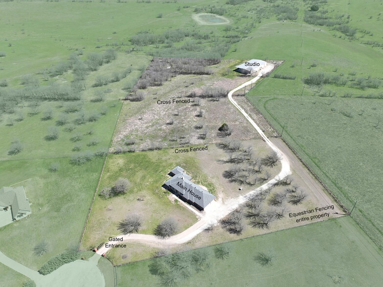 198 Serrano Ct, Weatherford, TX for sale - Aerial - Image 1 of 40