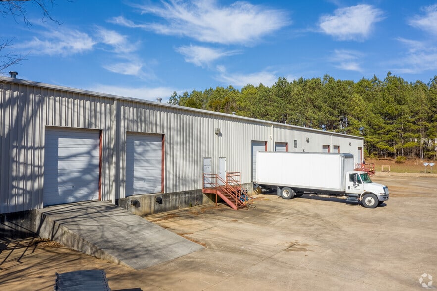 355 Brogdon Rd, Suwanee, GA for lease - Building Photo - Image 3 of 4