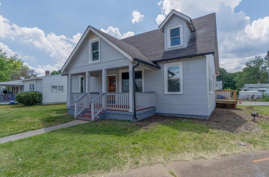 604 N 5th Ave, Hopewell, VA 23860