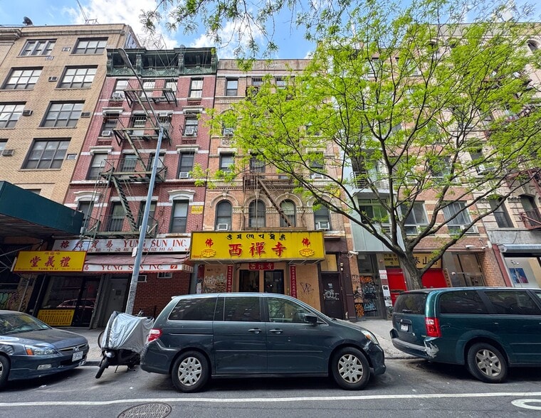 9 Monroe St, New York, NY for sale - Building Photo - Image 1 of 3