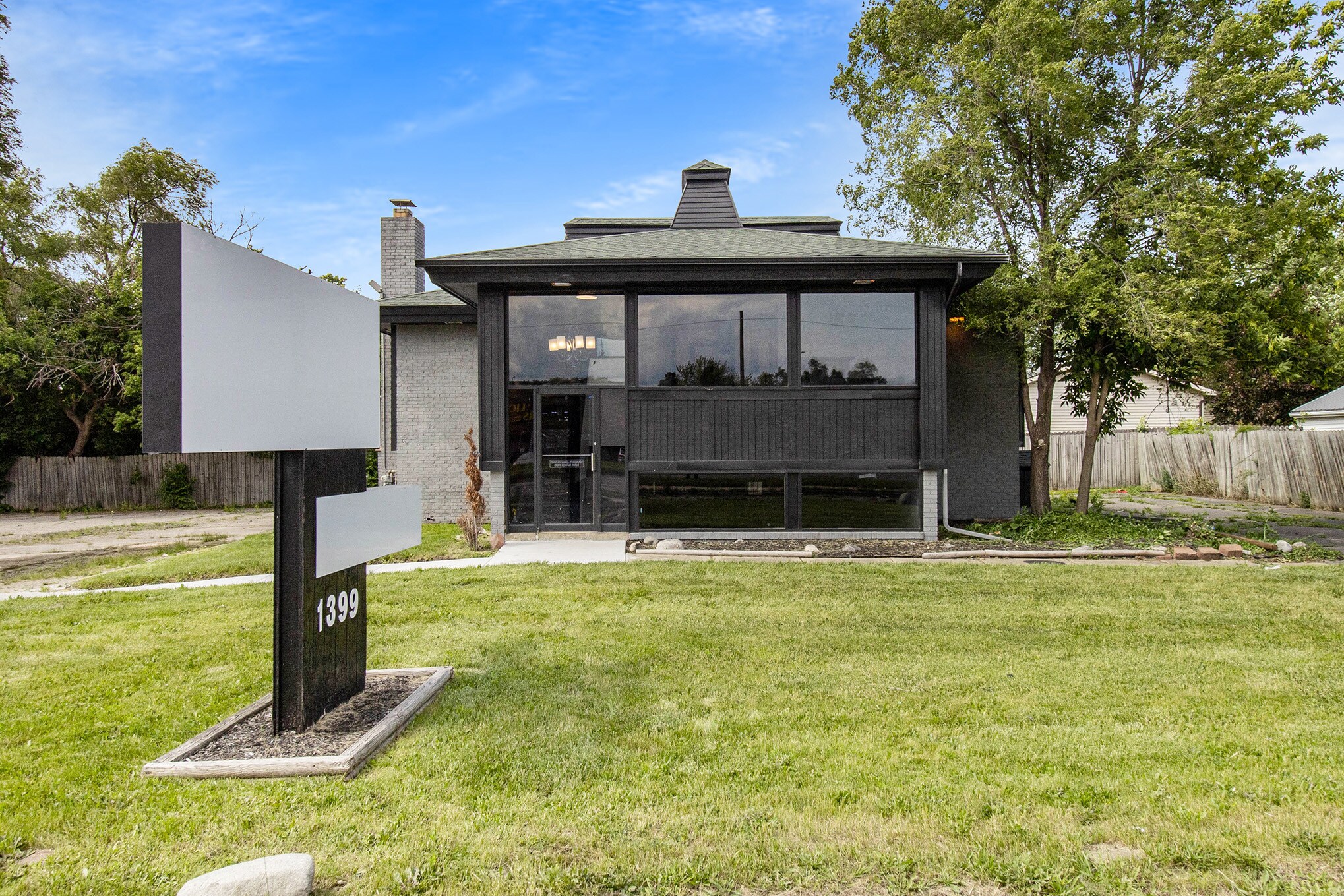 1399 E Bristol Rd, Burton, MI for sale Building Photo- Image 1 of 1