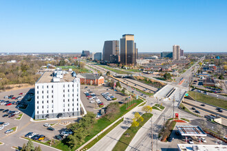 24901 Northwestern Hwy, Southfield, MI - aerial  map view