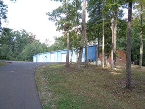 155 Philpott Ln, Beaver, WV for lease Building Photo- Image 2 of 4