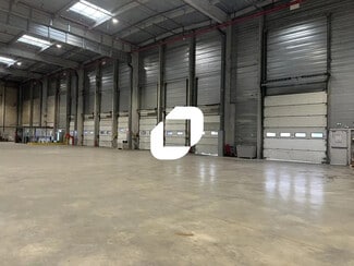 More details for 9 Boulevard De L'Europe, Combs-la-Ville - Office, Industrial for Lease