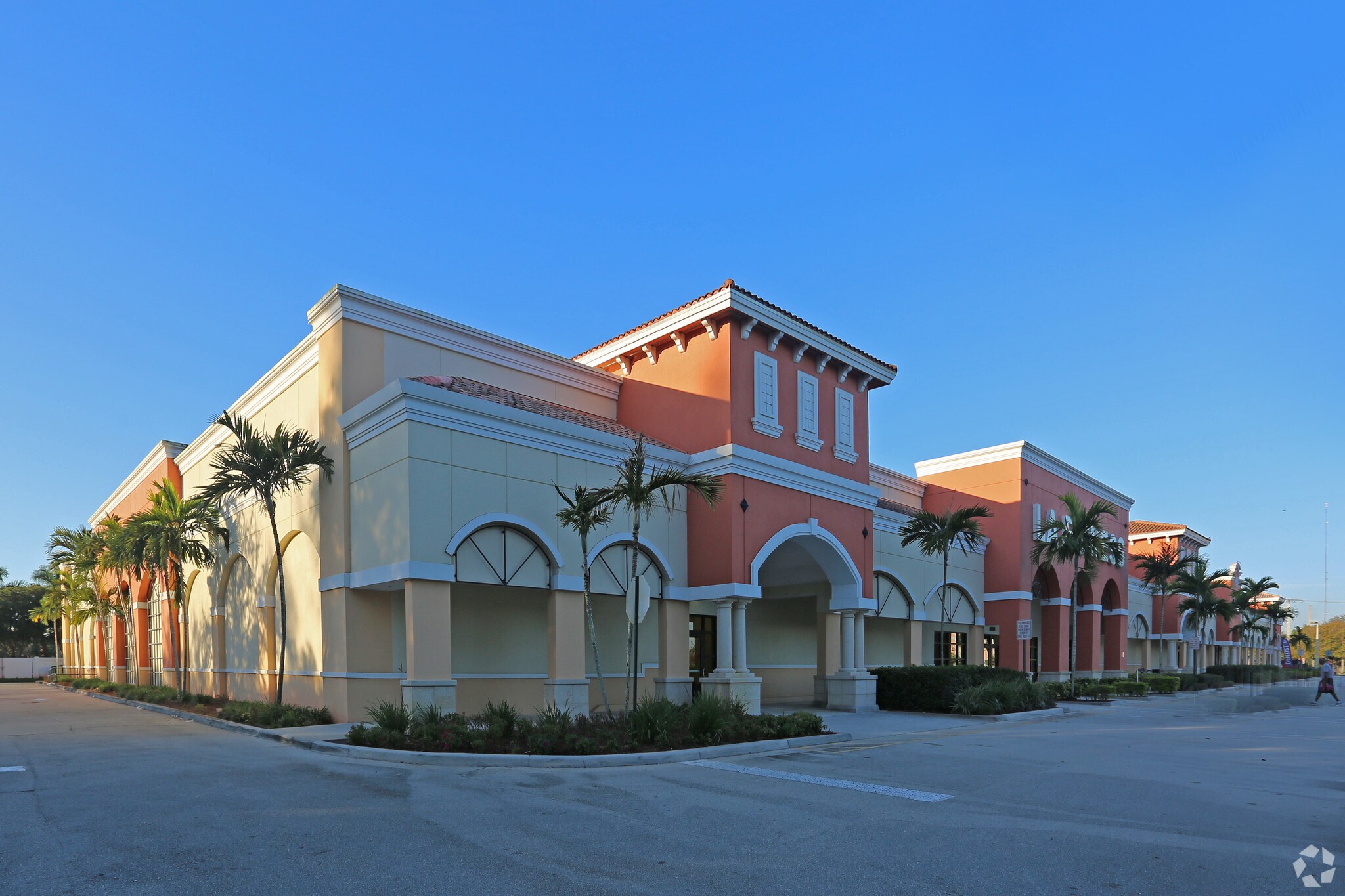 89188954 Lantana Rd, Lake Worth, FL 33467 Shoppes At Sherbrooke