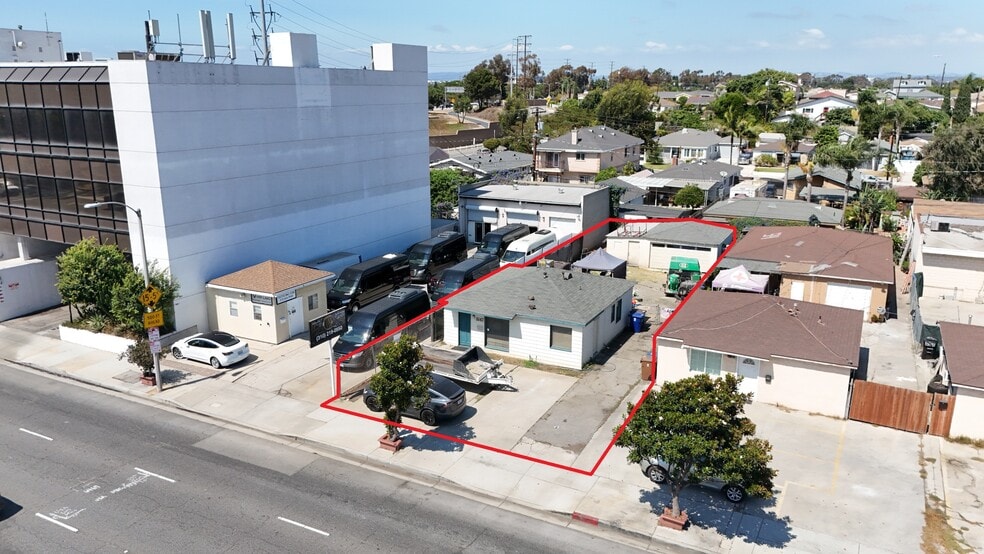 5147 W Rosecrans Ave, Hawthorne, CA for sale - Building Photo - Image 2 of 4