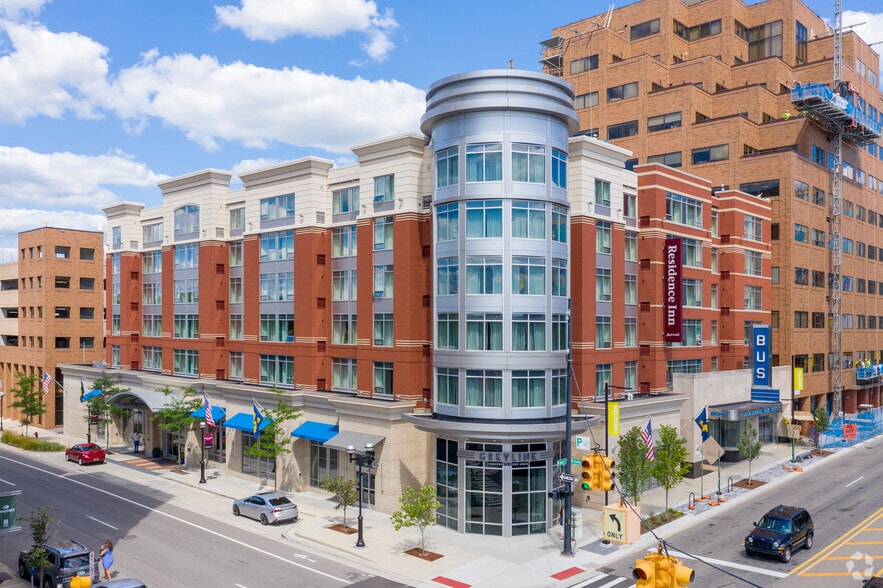 120 W Huron St, Ann Arbor, MI for sale - Primary Photo - Image 1 of 1