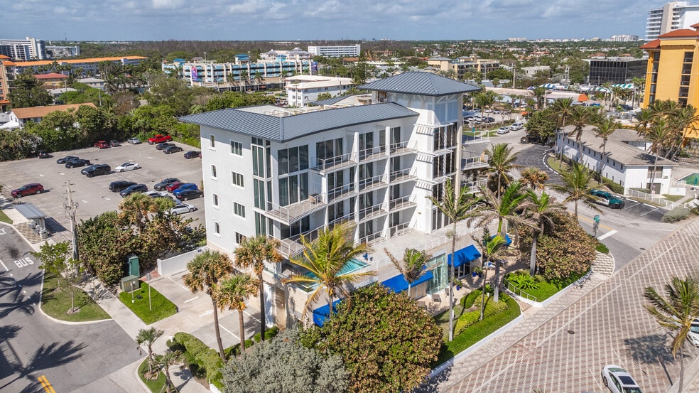 45 NE 21st Ave, Deerfield Beach, FL for sale - Building Photo - Image 2 of 46