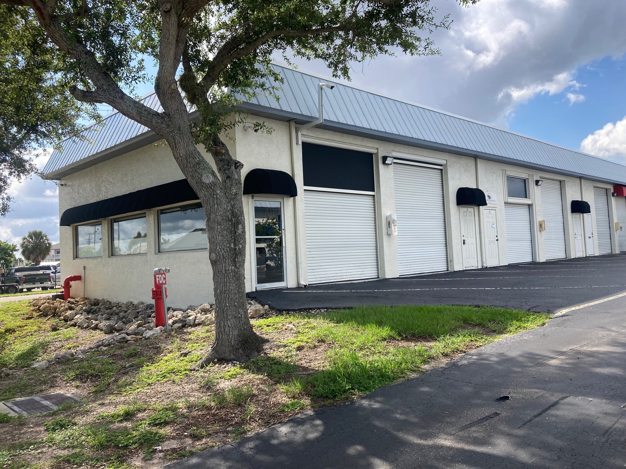 994 Barfield Dr, Marco Island, FL for lease Building Photo- Image 1 of 7