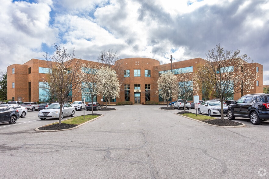 630 Morrison Rd, Gahanna, OH for lease - Building Photo - Image 1 of 12