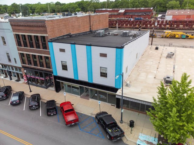 229 E Commercial, Springfield, MO for sale - Building Photo - Image 1 of 1
