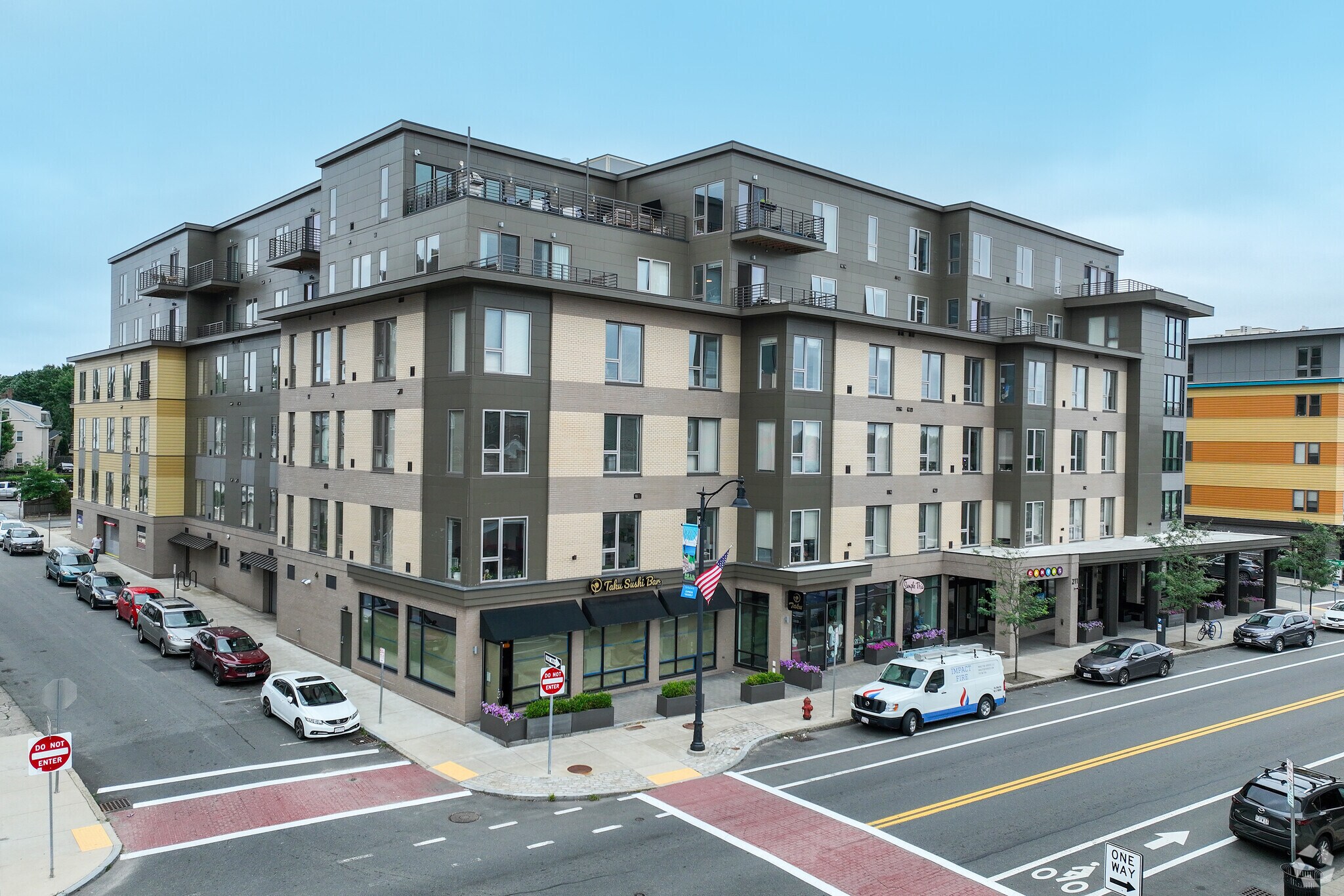 199-211 Rantoul St, Beverly, MA for sale Primary Photo- Image 1 of 1