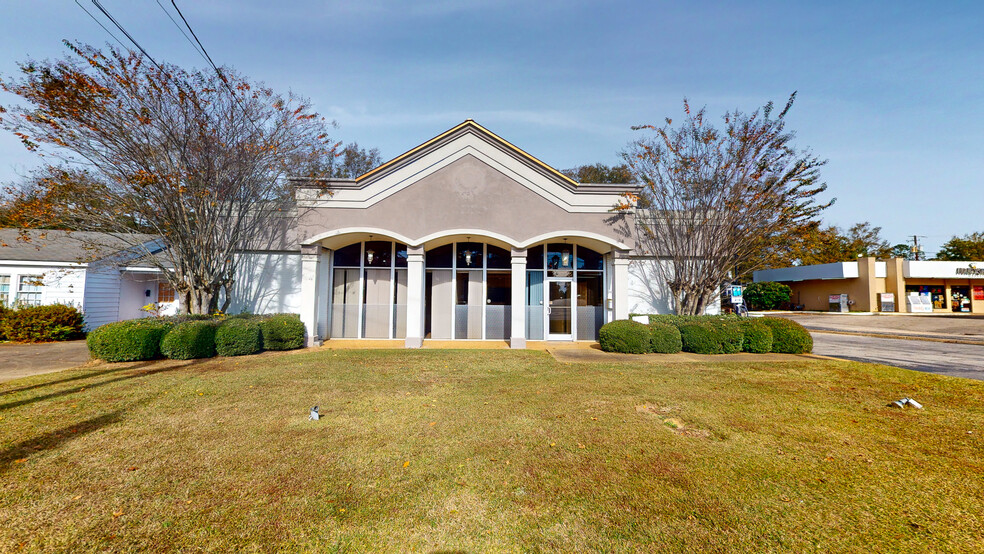 1512 W Main St, Dothan, AL for sale - Building Photo - Image 1 of 45