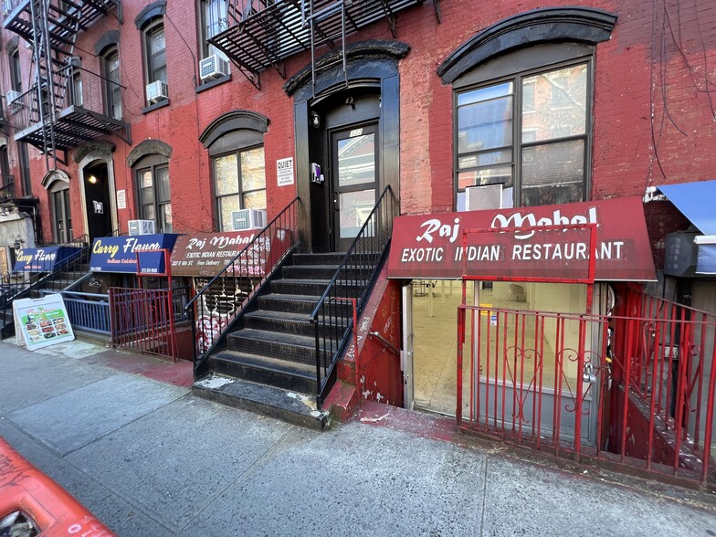 322 E 6th St, New York, NY for lease - Building Photo - Image 1 of 22