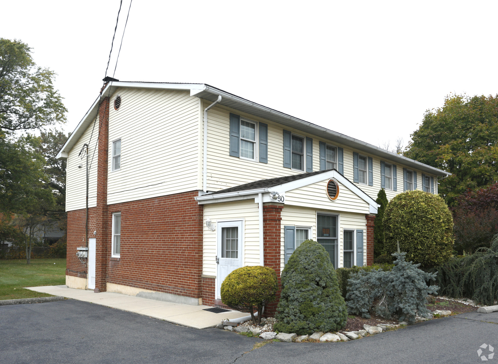 Office in Trenton, NJ for sale Primary Photo- Image 1 of 1