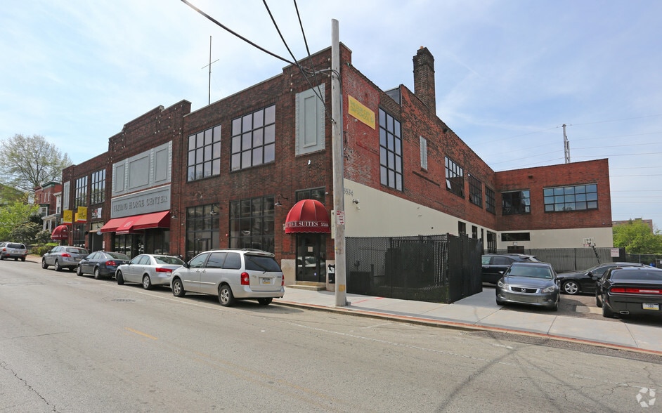 5534-5546 Pulaski Ave, Philadelphia, PA for lease - Building Photo - Image 2 of 7