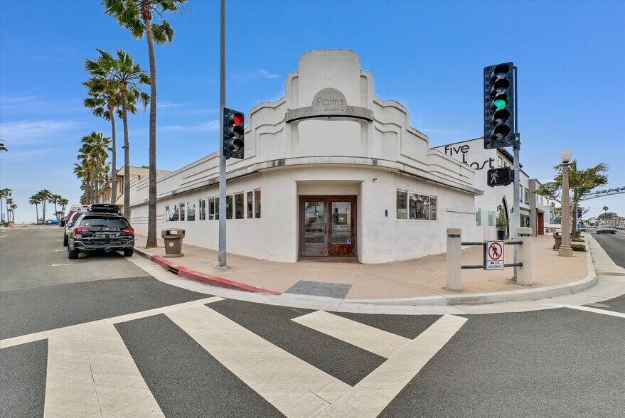 111 Palm St, Newport Beach, CA for lease - Building Photo - Image 1 of 9