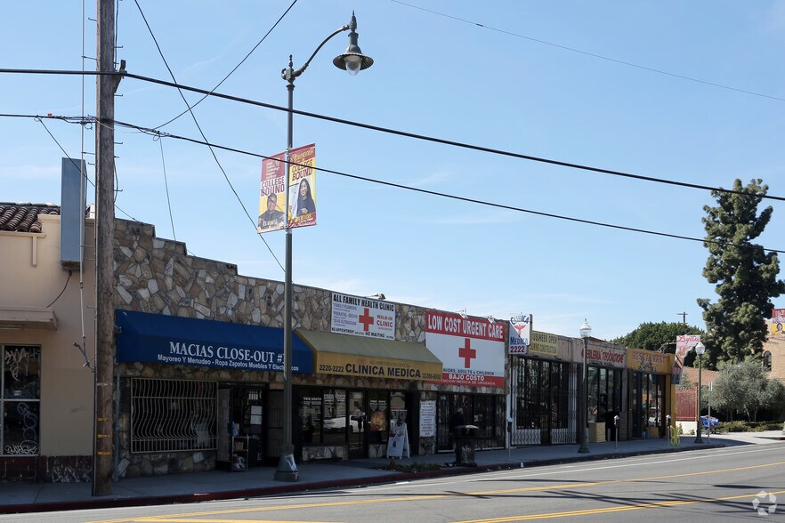 2220 E 1st St, Los Angeles, CA for sale - Primary Photo - Image 1 of 6