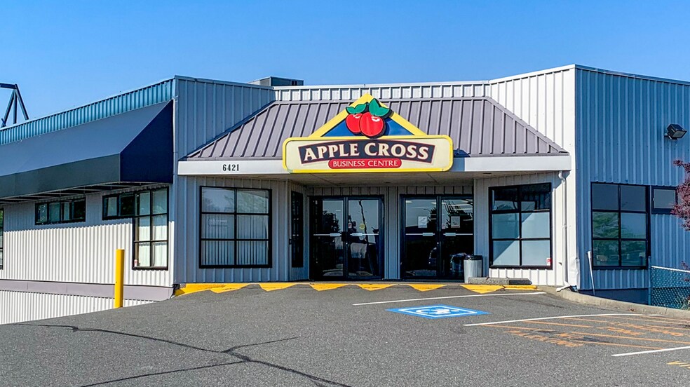 6421 Applecross Rd, Nanaimo, BC for lease - Primary Photo - Image 1 of 1