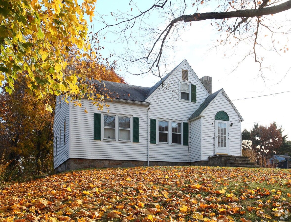 62 Salem Tpke, Norwich, CT 06360 Property Record