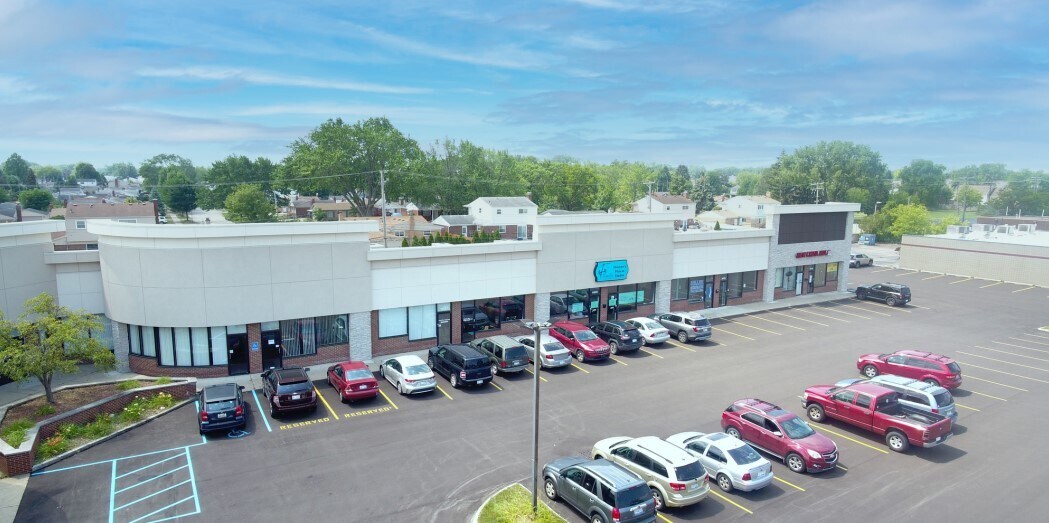 14605-14709 Northline Rd, Southgate, MI for lease Building Photo- Image 1 of 8