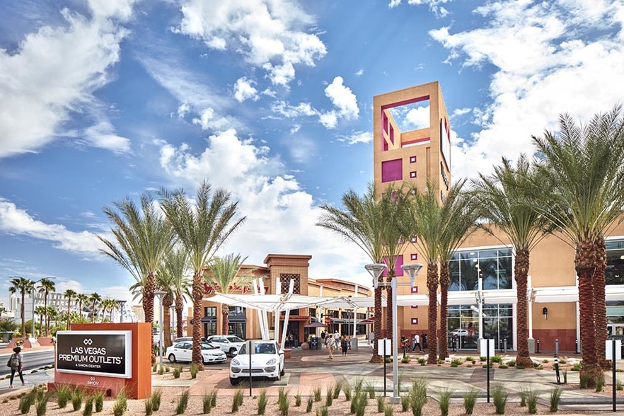 Outlet shop las vegas hotsell