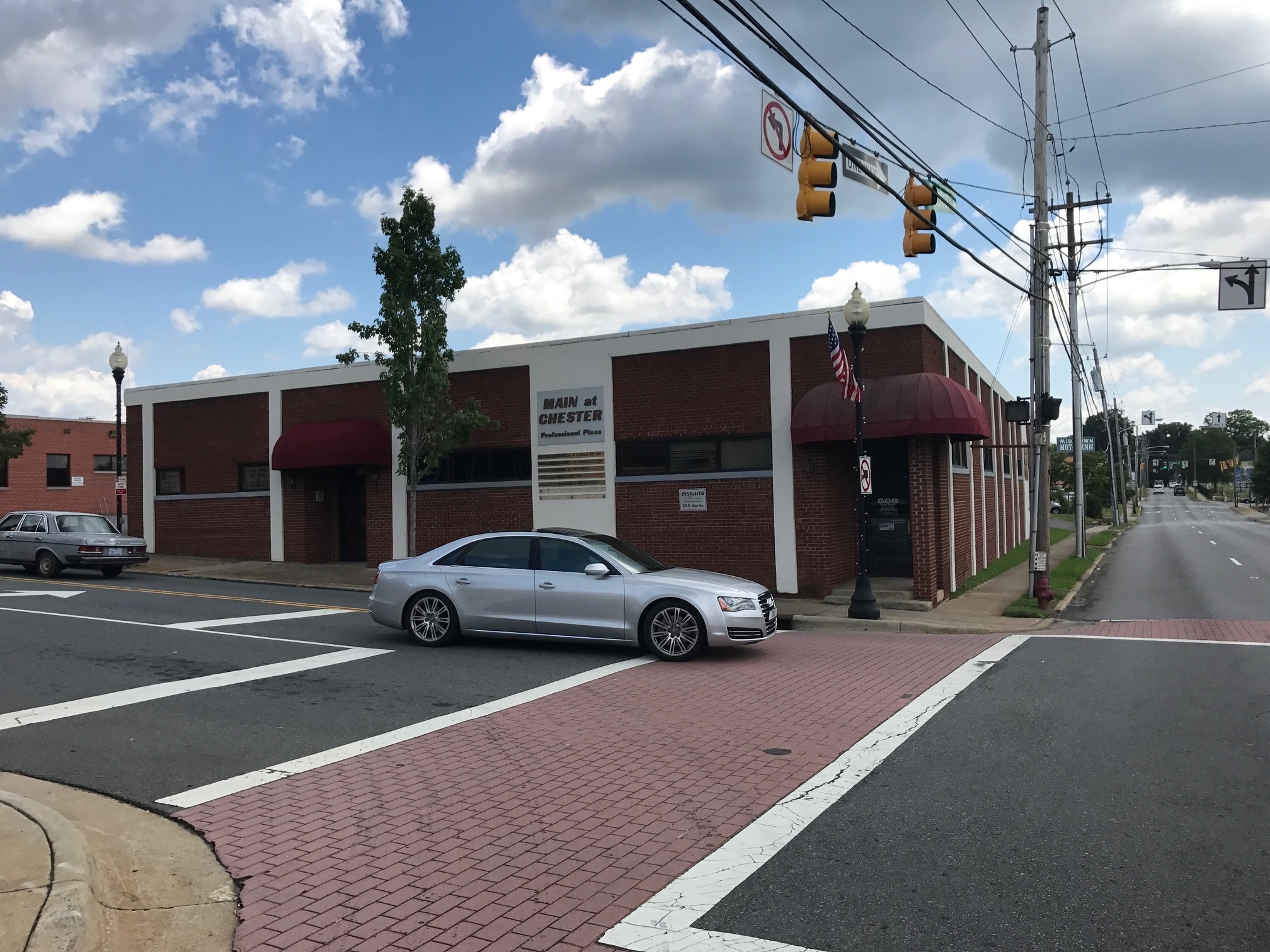 359 W Main St, Gastonia, NC, 28052 Office Property For Sale