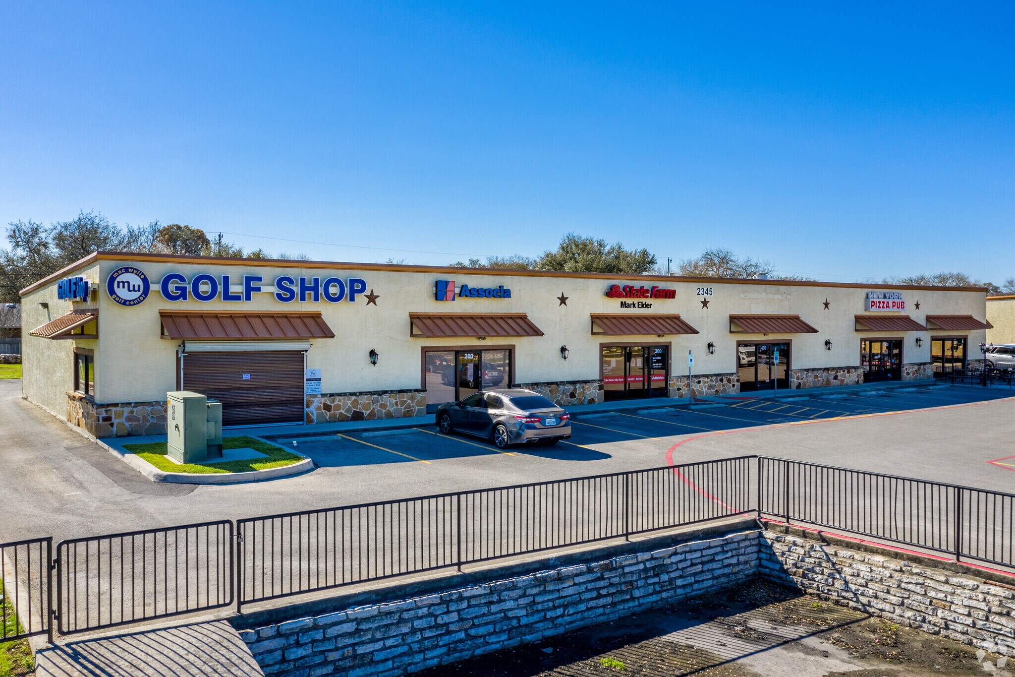 2345 Loop 337, New Braunfels, TX for sale Primary Photo- Image 1 of 1