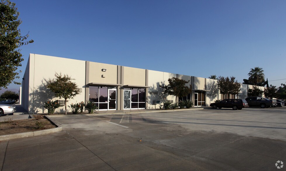 2081 3rd St, Riverside, CA for sale - Building Photo - Image 1 of 1