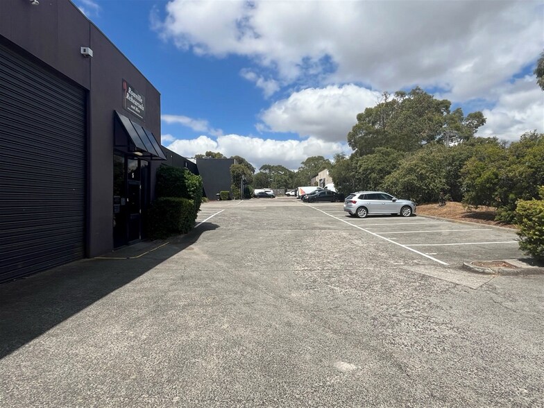 9 Hi-Tech Pl, Rowville for lease - Building Photo - Image 2 of 4