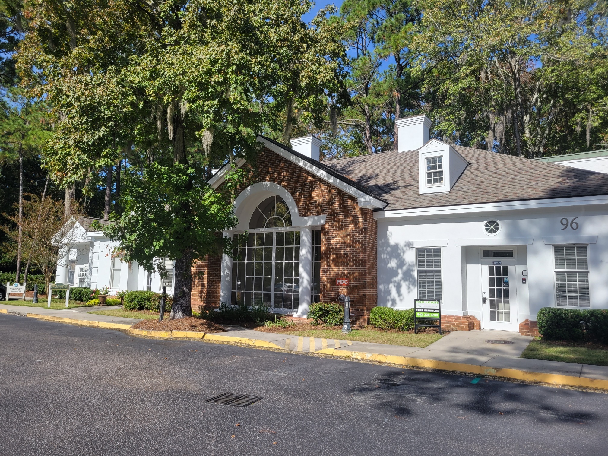 96 Main St, Hilton Head, SC for sale Building Photo- Image 1 of 1