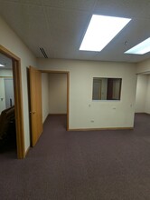 18141 Dixie Hwy, Homewood, IL for lease Interior Photo- Image 2 of 4