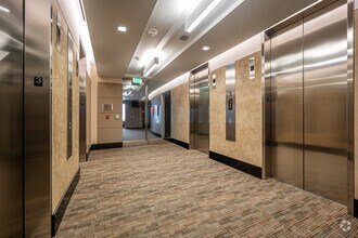 4424 W Sam Houston Pky N, Houston, TX for lease Interior Photo- Image 2 of 10