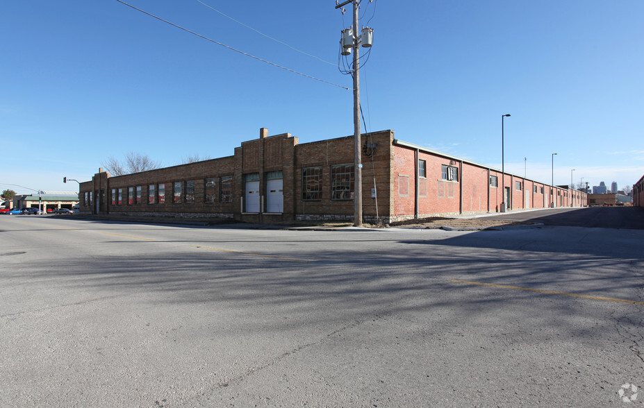 1324 Swift Ave, North Kansas City, MO for lease - Building Photo - Image 3 of 5