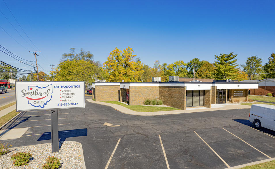 515 Parkview St, Wauseon, OH for sale - Building Photo - Image 1 of 4