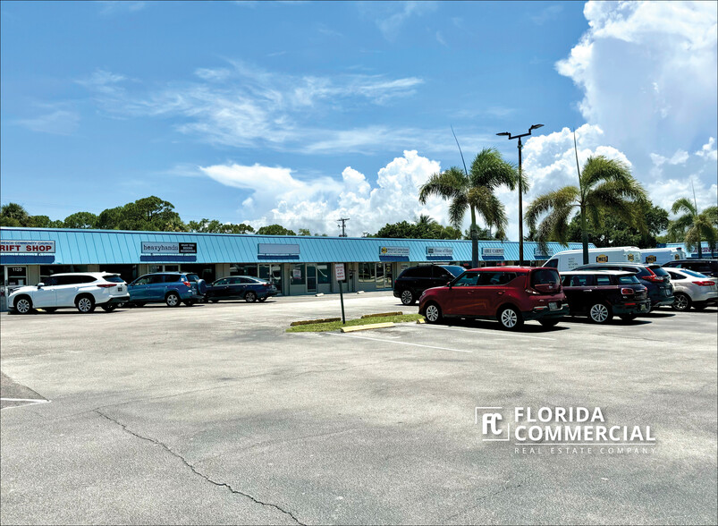 1068-1140 NE Jensen Beach Blvd, Jensen Beach, FL for lease - Building Photo - Image 3 of 3