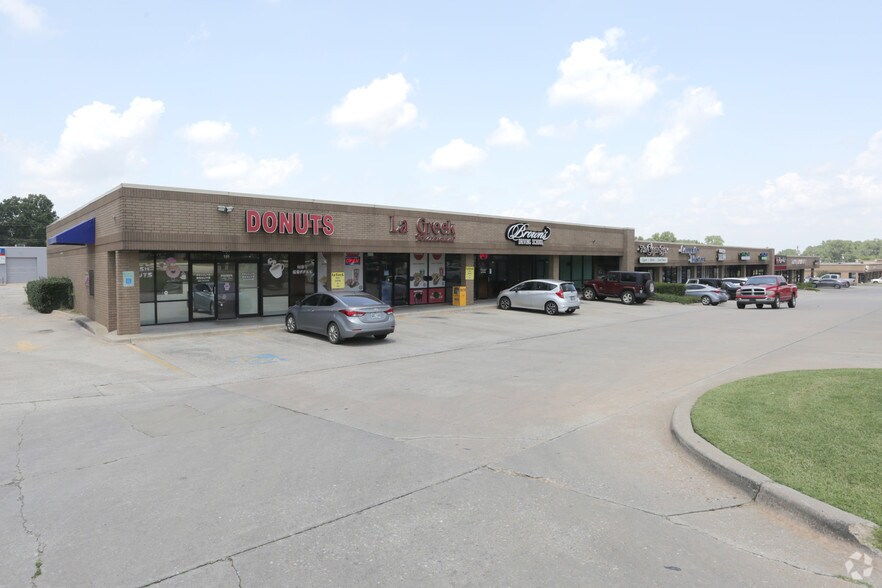 2839 S Douglas Blvd, Oklahoma City, OK for sale - Primary Photo - Image 1 of 1