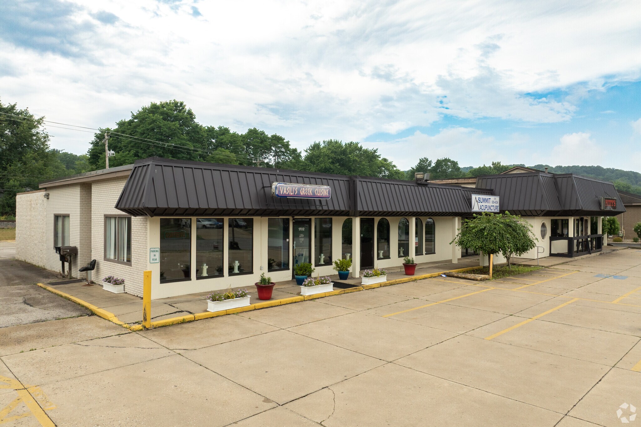 1702-1718 Merriman Rd, Akron, OH for sale Primary Photo- Image 1 of 1
