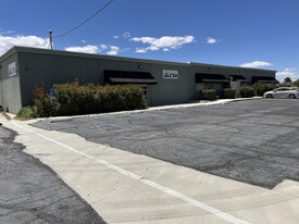 543-605 W Graaf Ave, Ridgecrest CA - Warehouse