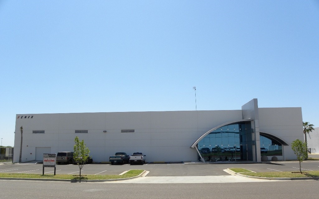 417 Logistic Dr, Laredo, TX 78045